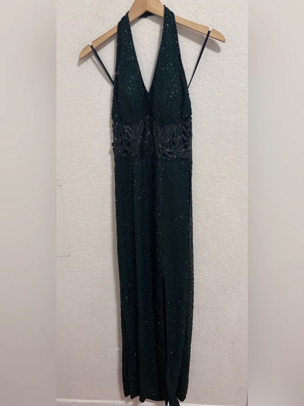 Elegant Dark Green Beaded Halter Evening Dress